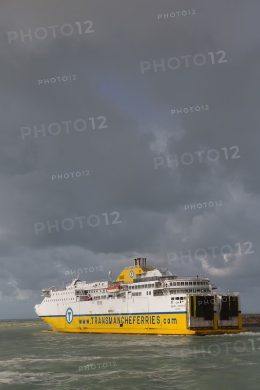 Dieppe, ferry Seven Sisters de Transmanche Ferries