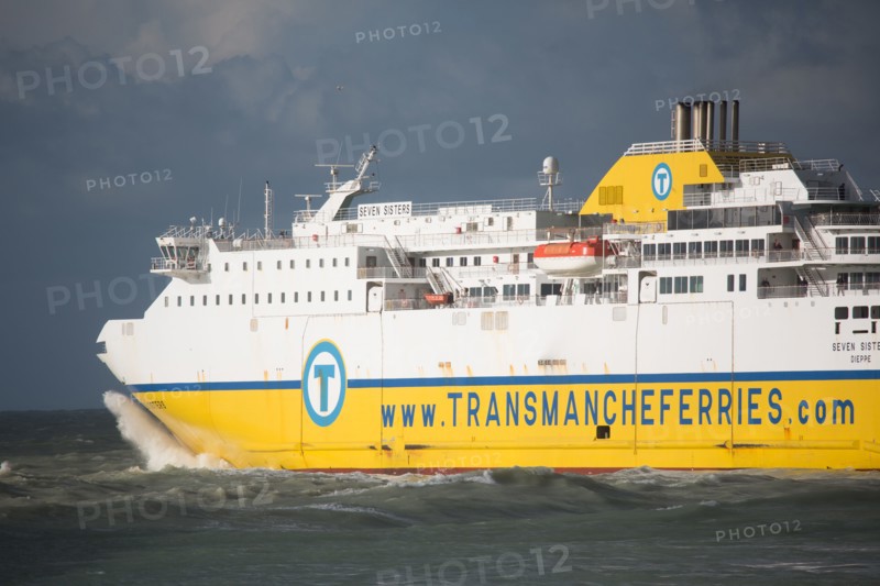 Dieppe, ferry Seven Sisters de Transmanche Ferries