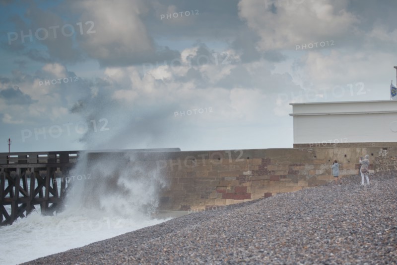 Dieppe, tempête sur la plage
