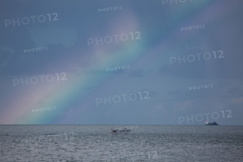 Dieppe, rainbow over the beach