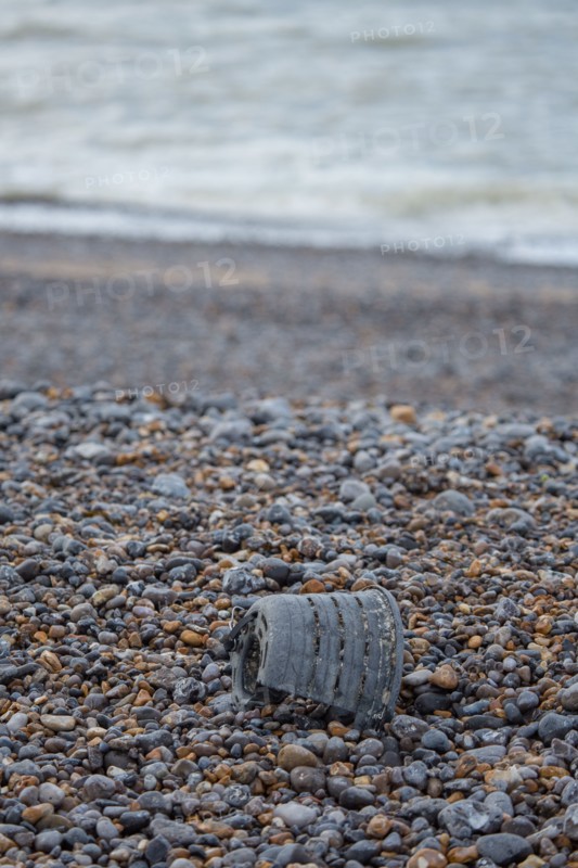 Basket thrown in the sea