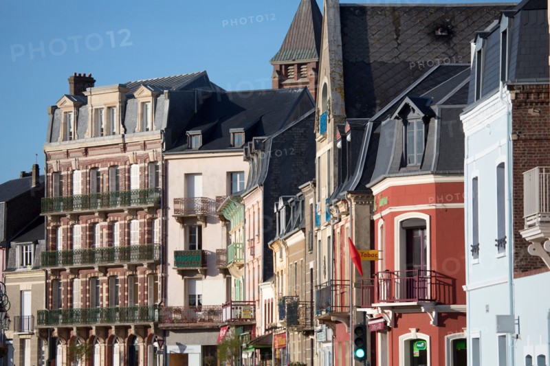Mers les Bains, detail of coloured facades