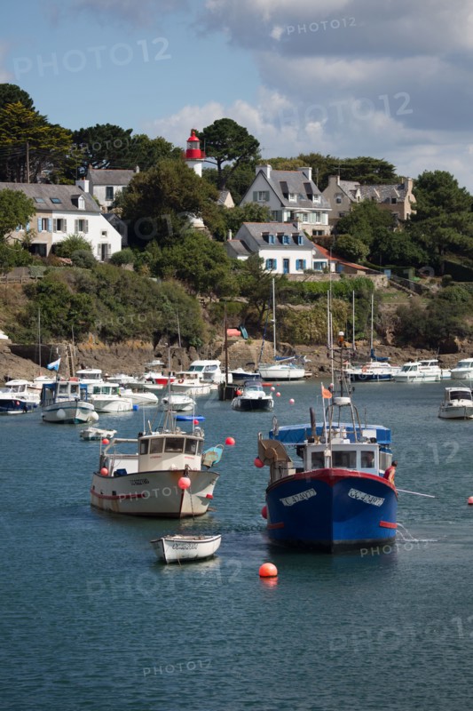 Clohars Carnoët, ria et port de Doëlan, bateaux de pêche