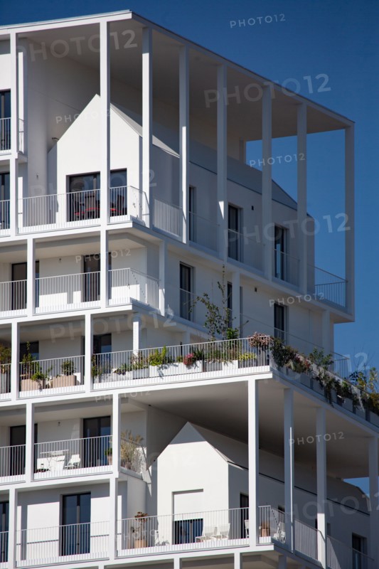 Paris, construction d'immeubles dans le nouveau quartier des Batignolles