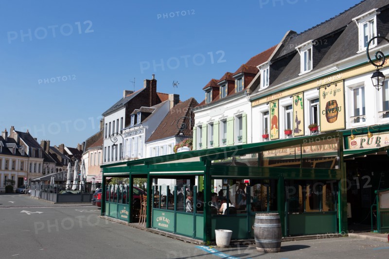 Montreuil-sur-Mer, Place du General de Gaulle