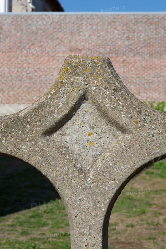 Merlimont Plage, detail of a concrete border