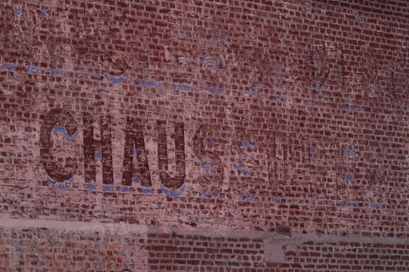 Merlimont Plage, mur de briques avec ancienne publicité peinte