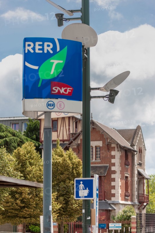 Chelles, Chelles Gournay railway station