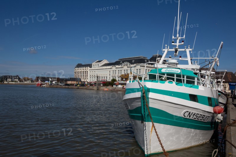 Trouville-sur-Mer (Calvados), docked trawler
