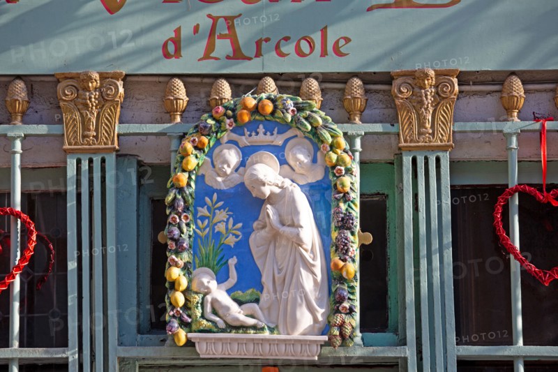 Paris, sign "Au Vieux Paris d'Arcole"