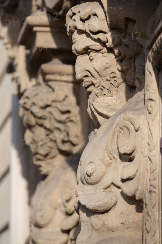 Paris, caryatids of the Masillon school