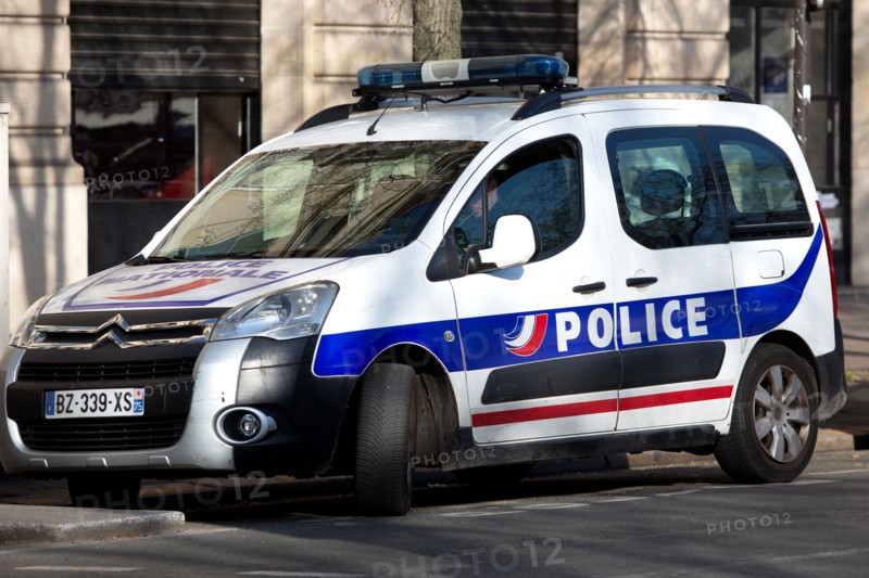 Paris, voiture de Police