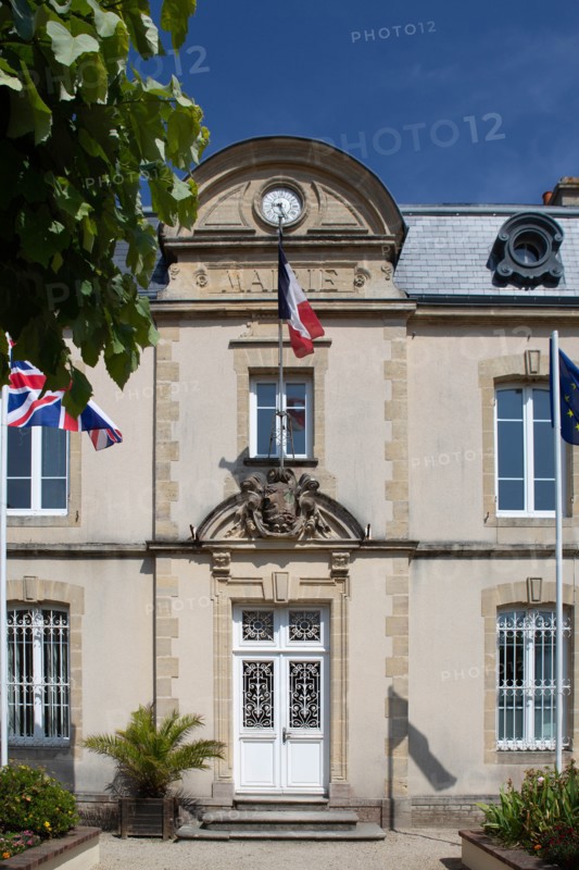 Côte de Nacre, mairie d'Asnelles sur Mer