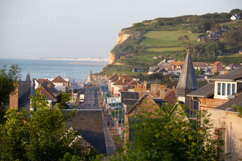 Hautot sur Mer, cliffs and waterfront