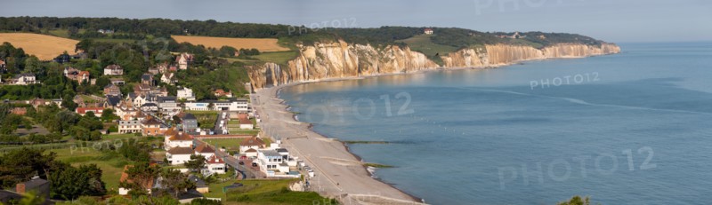 Hautot sur Mer, cliffs and waterfront