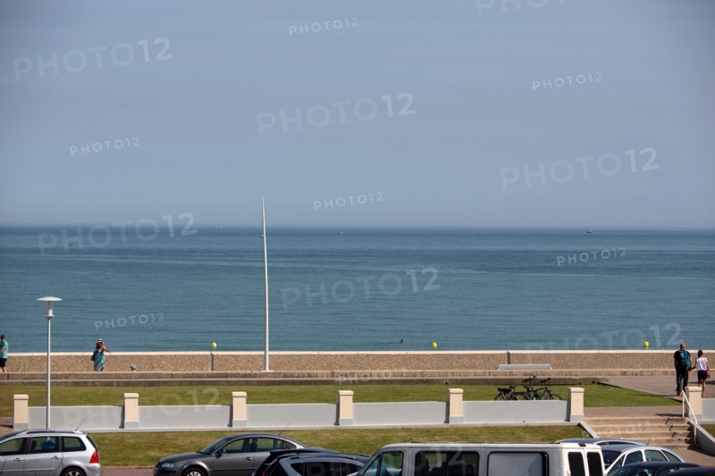 Hautot sur Mer, cliffs and waterfront
