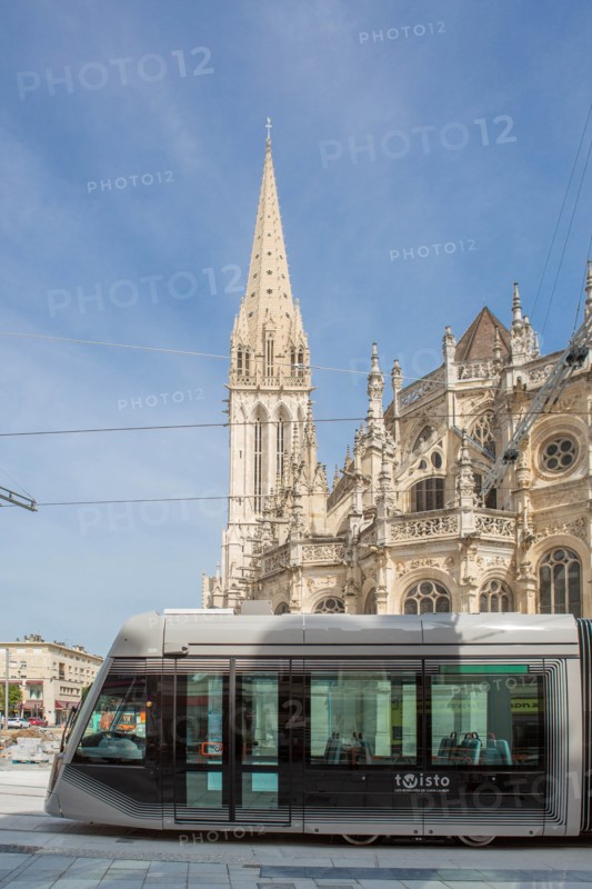 Chantier du tramway à Caen