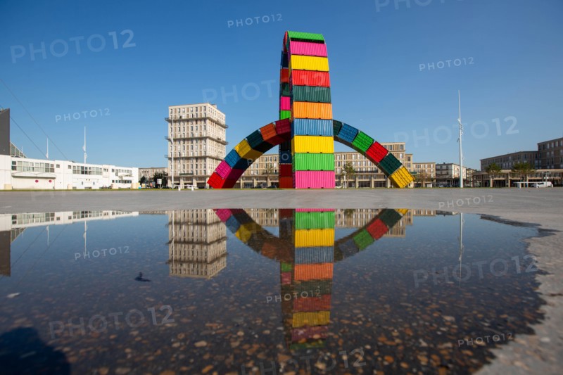 Ganivet, 'Catène de containers'
