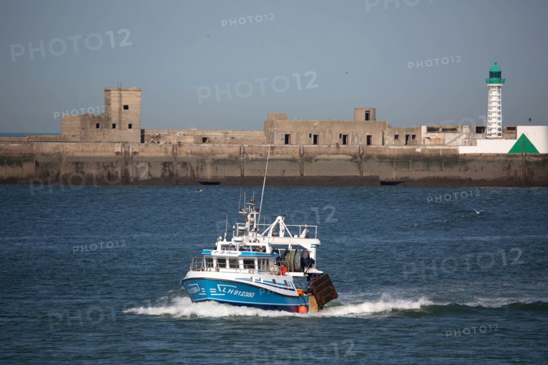 Entrance to Le Havre harbour