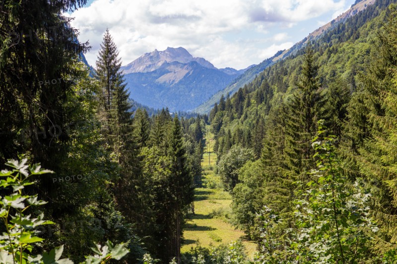 Montriond, Haute-Savoie, cascade d'Ardent