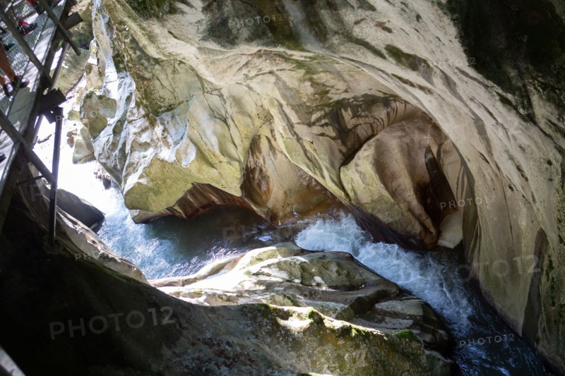 La Vernaz, Haute-Savoie, site des grottes du Pont du Diable
