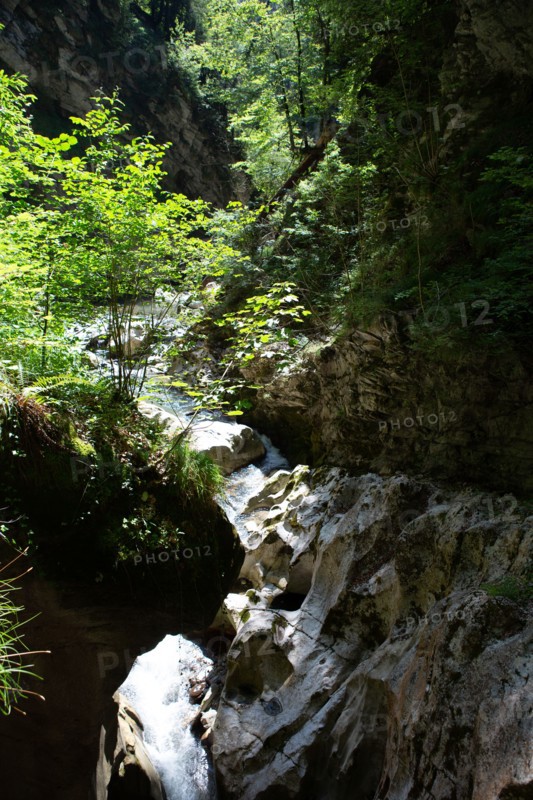 La Vernaz, Haute-Savoie, site des grottes du Pont du Diable