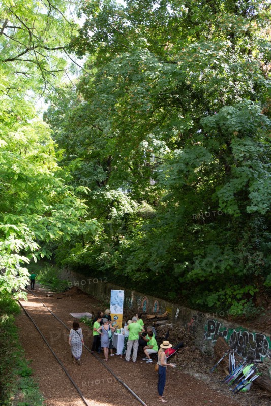 Paris, Petite Ceinture en la gare du Poinçon et la rue Didot