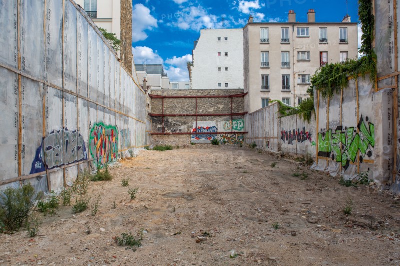 Paris, parcelle disponible, avant construction