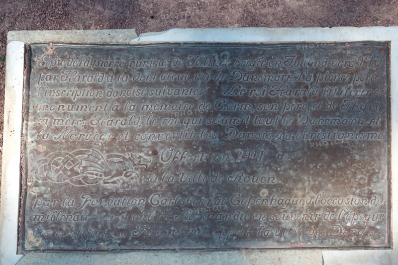 Rouen (Seine Maritime), plaque dedicated to the millenium of the Norman conquest in 911