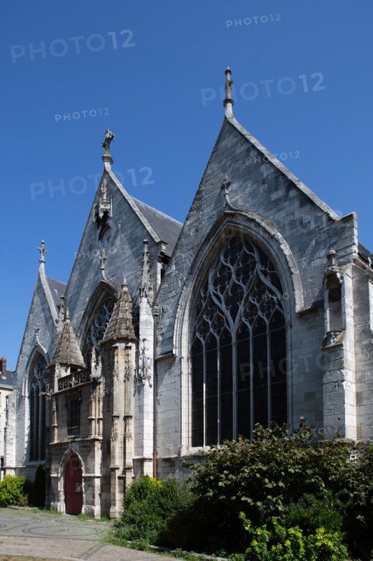 Rouen (Seine Maritime), façade de l'église Saint-Vivien