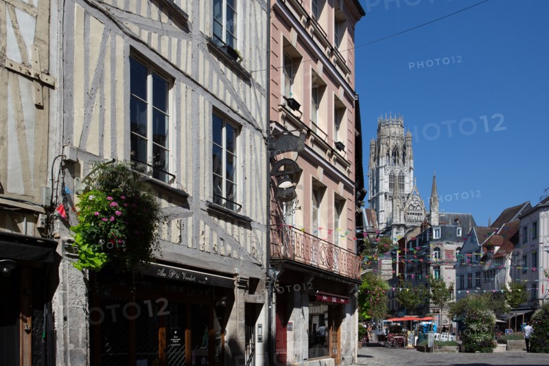 Rouen (Seine Maritime), place du Lieutenant Aubert