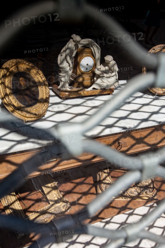 Rouen (Seine Maritime), magasin d'antiquités fermé