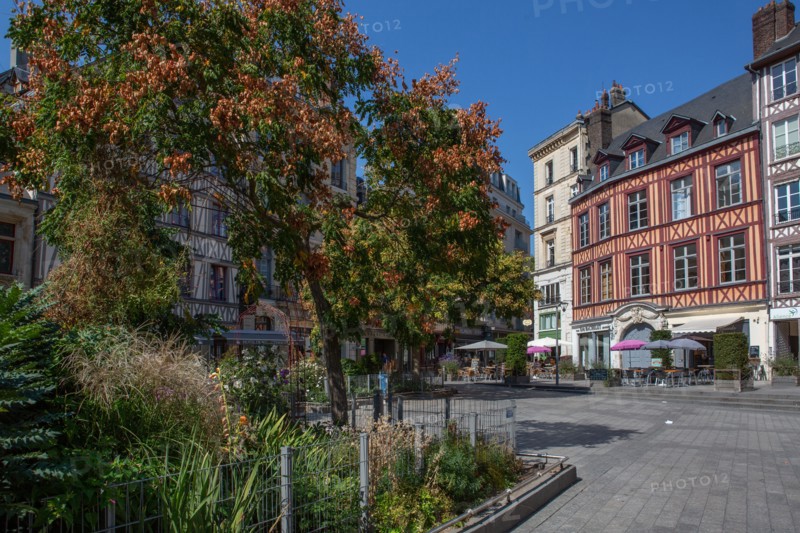 Rouen (Seine Maritime), place de la Pucelle