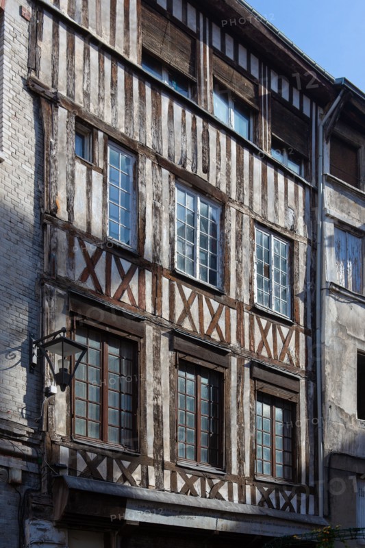 Rouen (Seine Maritime), rue Eau de Robec