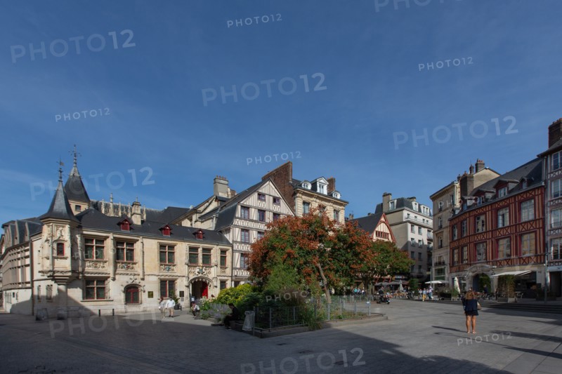 Rouen (Seine Maritime), place de la Pucelle