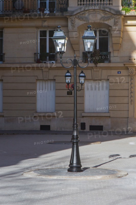 Pars, square Arago