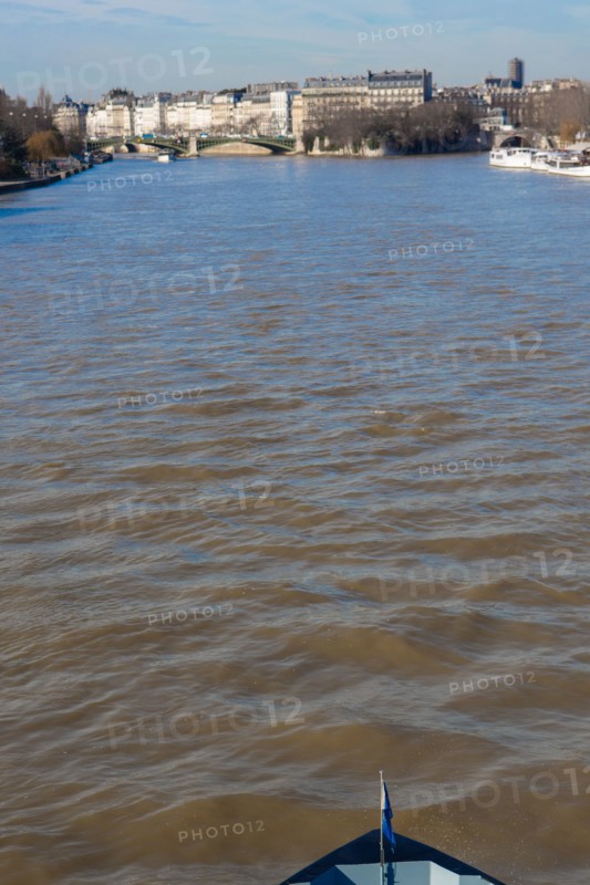 Paris, la Seine au-dessous du pont d'Austerlitz