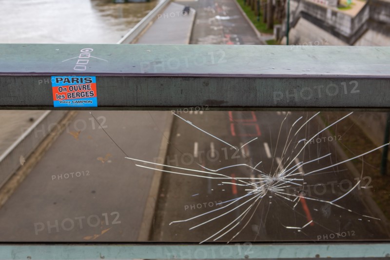 Paris, flood of Paris, Seine River