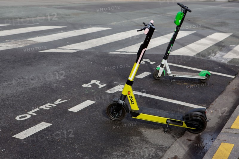 Paris, parking only for bicycles and scooters