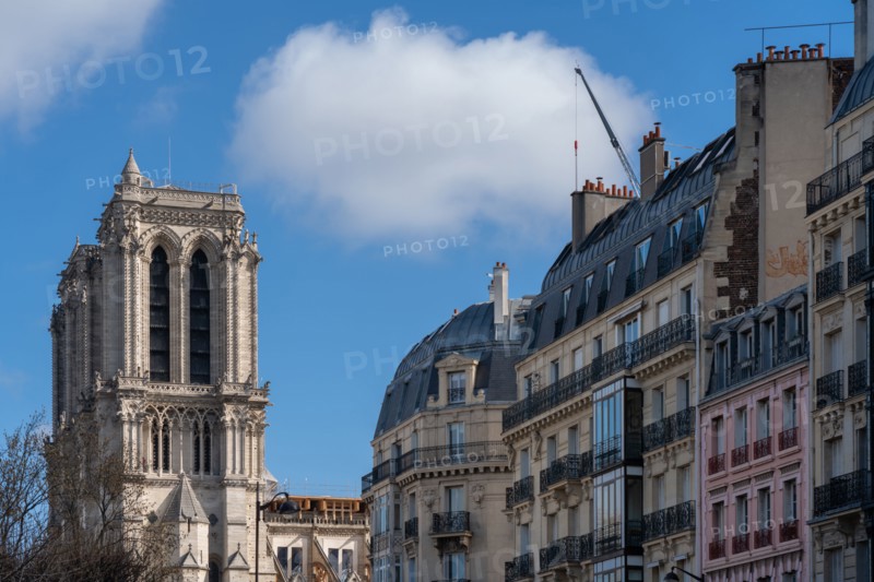Paris, rue de l’hotel Colbert