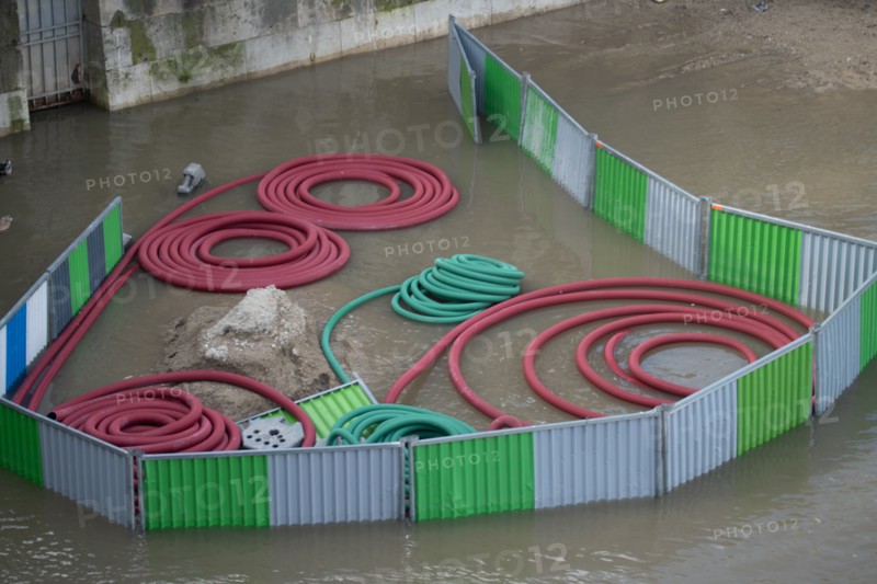Paris, flood of Paris, Seine River