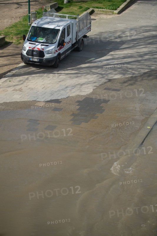 Paris, flood of Paris, Seine River