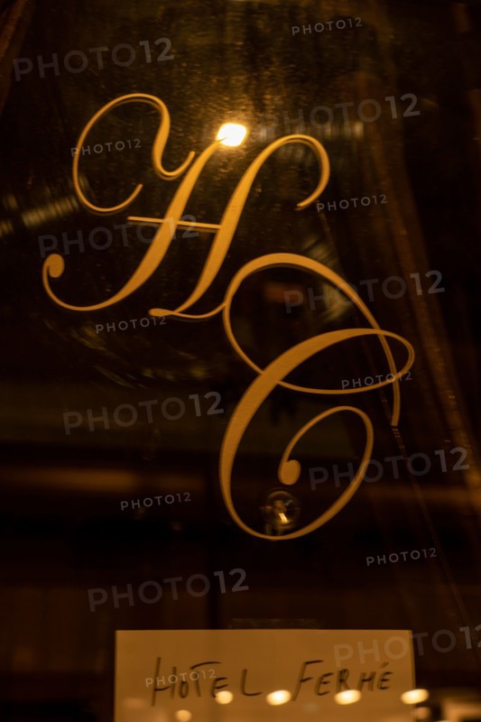 Paris, hotel closed to prevent spread of coronavirus Covid19