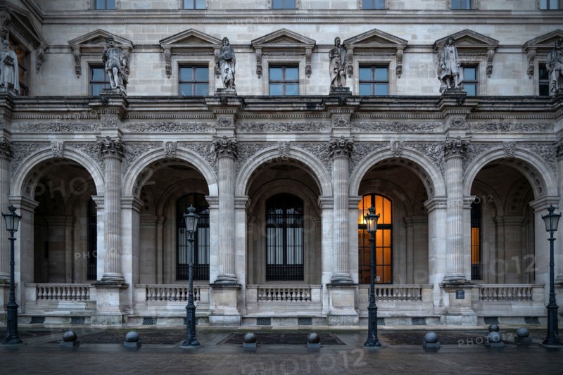 Paris, musée du Louvre fermé pour cause d’épidémie de coronavirus