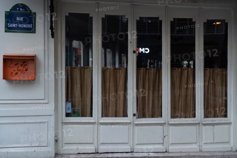 Paris, restaurant closed to prevent spread of coronavirus