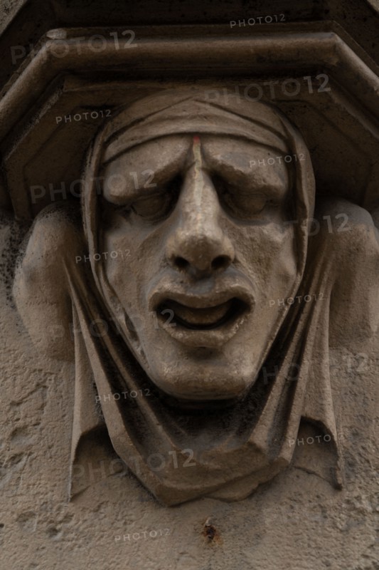 Paris, mascaron