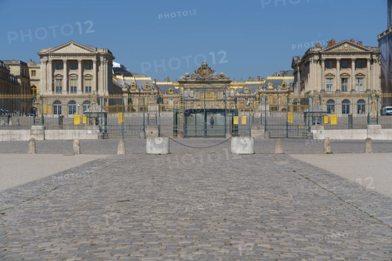 Le château de Versailles fermé à cause de l'épidémie de Covid-19