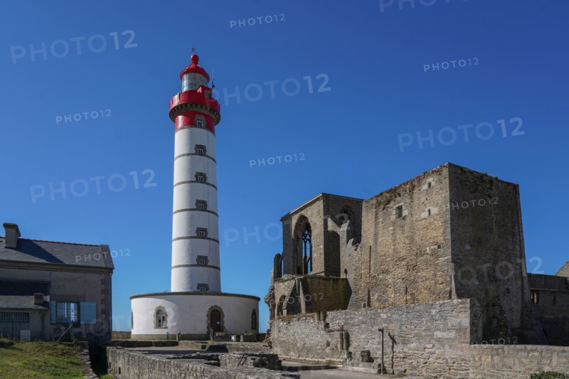 Phare Saint-Mathieu, Finistère nord