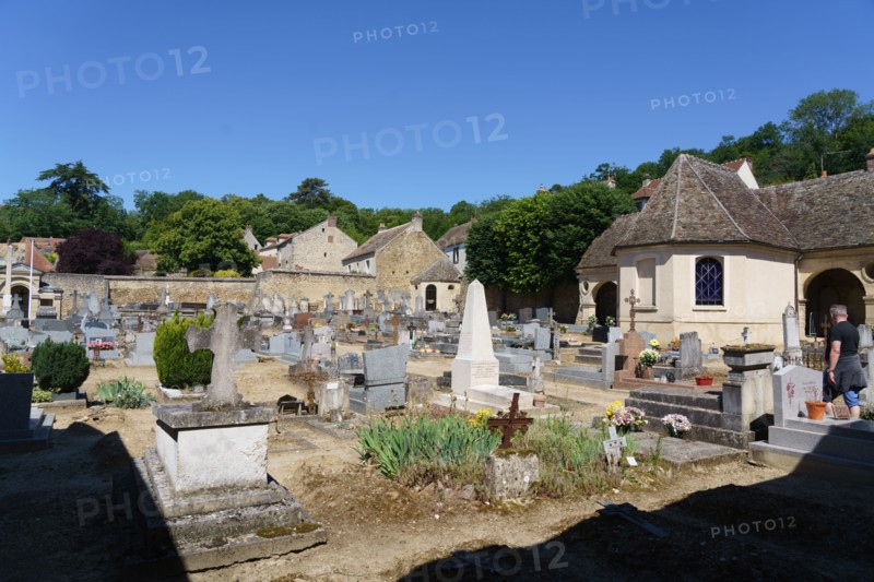 Cimetière de Montfort l'Amaury, Yvelines