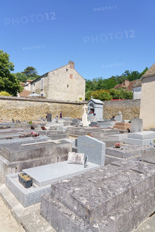 Cimetière de Montfort l'Amaury, Yvelines